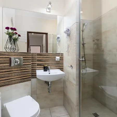 Sleepway - Garbary 95-75d شقة